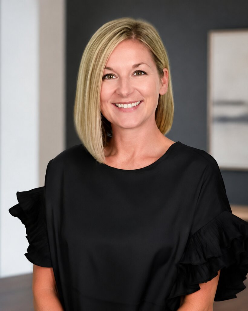 Kristin Kirkwood, VP Account Management / Licensed Notary Public